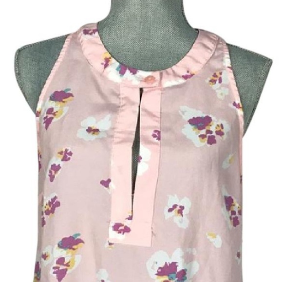 Tops - Picture 2 of 7